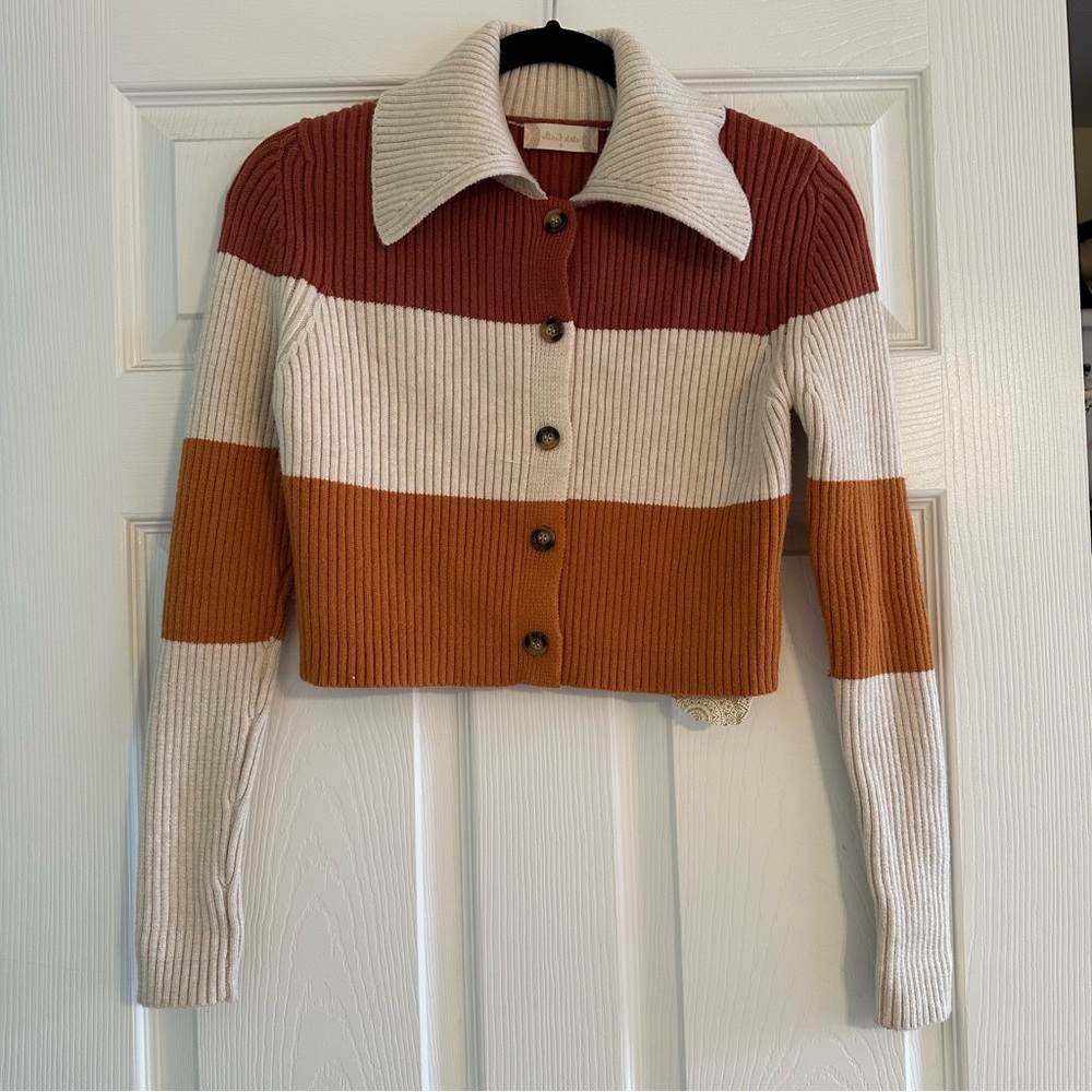 Altar’d State Color-block Ribbed Cropped Botton Up Cardigan